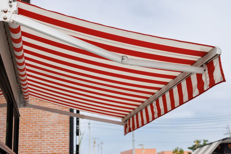 Retractable Awning Replacement in Napa, CA